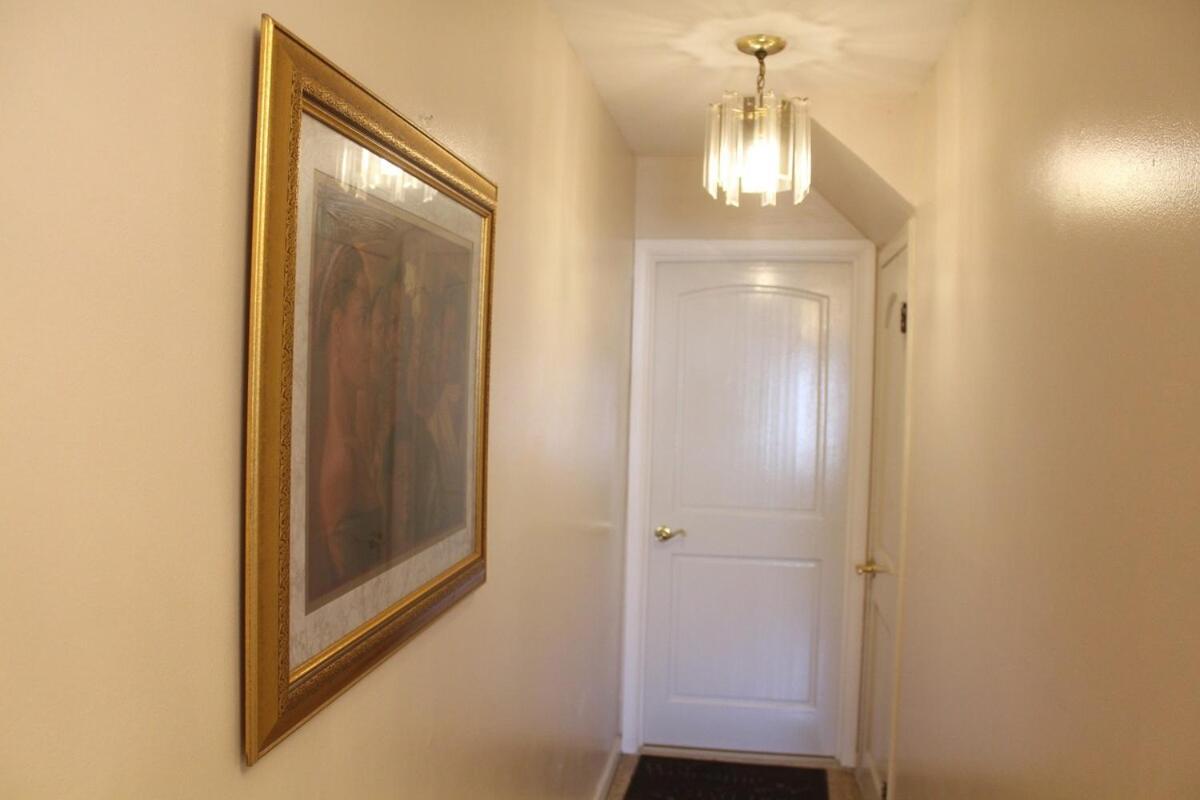 Spacious Comfy Room In Cozy Classy Duplex New York Exterior photo