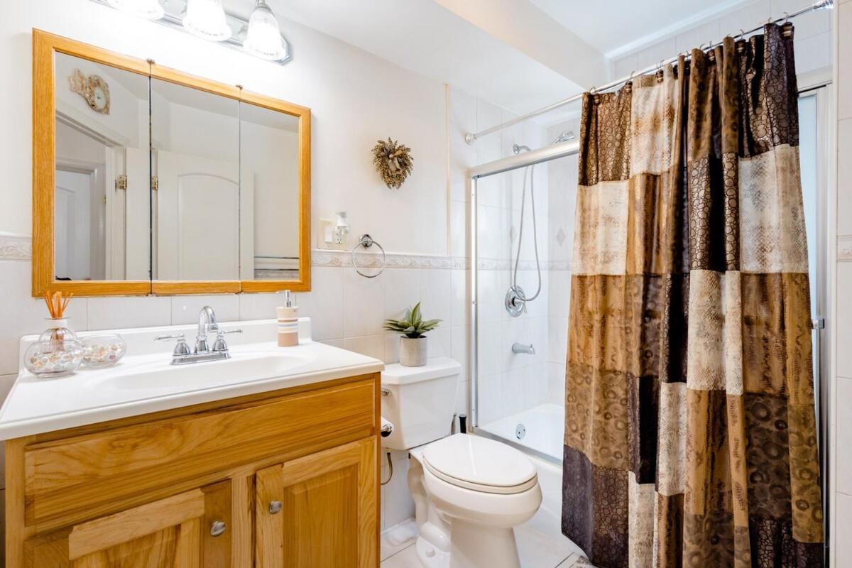 Spacious Comfy Room In Cozy Classy Duplex New York Exterior photo