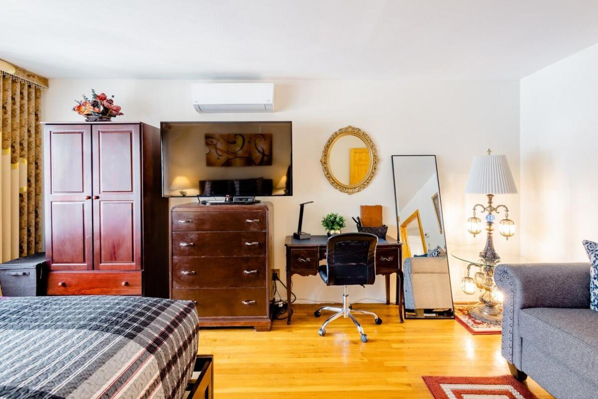 Spacious Comfy Room In Cozy Classy Duplex New York Exterior photo